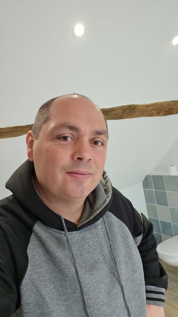 Profil de Lonnie
